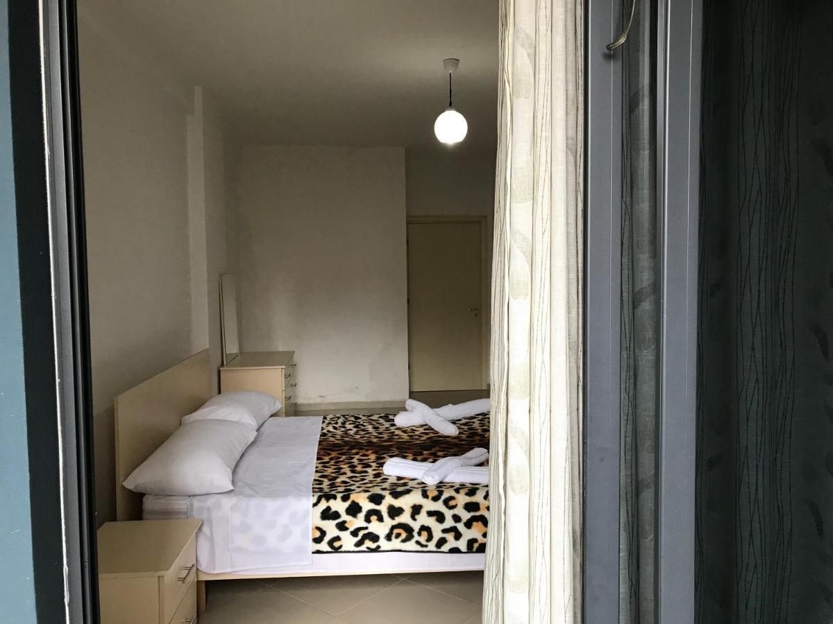 Home Sweet Home 1 - Guest House تيرانا المظهر الخارجي الصورة