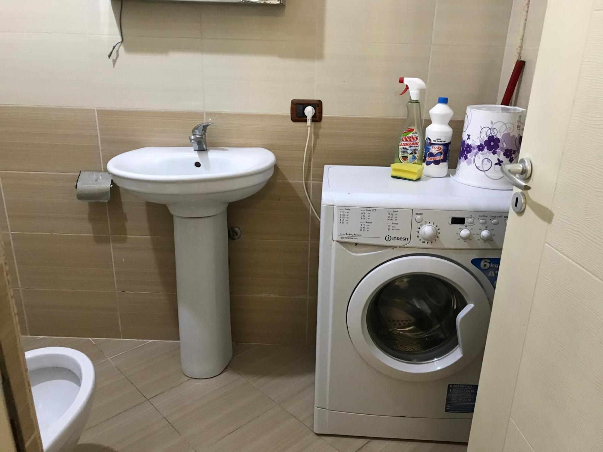 Home Sweet Home 1 - Guest House تيرانا الغرفة الصورة